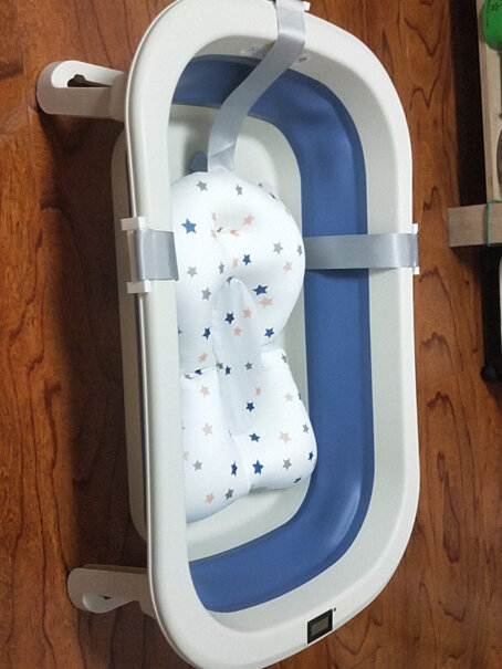 奔麦婴儿洗澡盆折叠浴盆宝宝洗澡儿童澡盆新生儿用品2岁用小吗，质量怎么样？