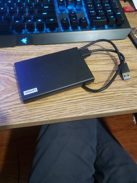 联想移动硬盘盒 K01-A装硬盘通过usb插电脑可以装系统吗？