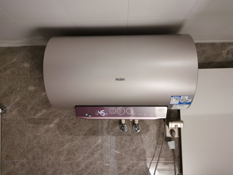 海尔（Haier）电热水器海尔颜值冰箱评测质量怎么样！评测质量好不好？