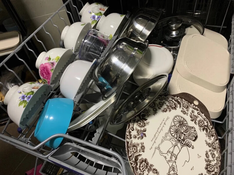 西门子独立式家用智能洗碗机洗完碗能长时间放置在里面吗？