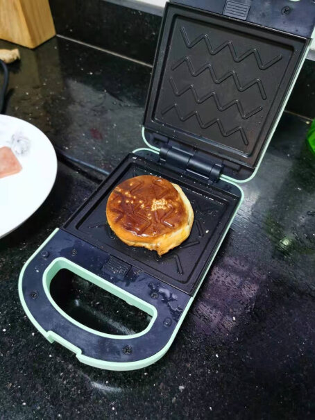 三明治机-早餐机志高三明治面包机早餐轻食机家用可拆洗双面加热最真实的图文评测分享！怎么样入手更具性价比！