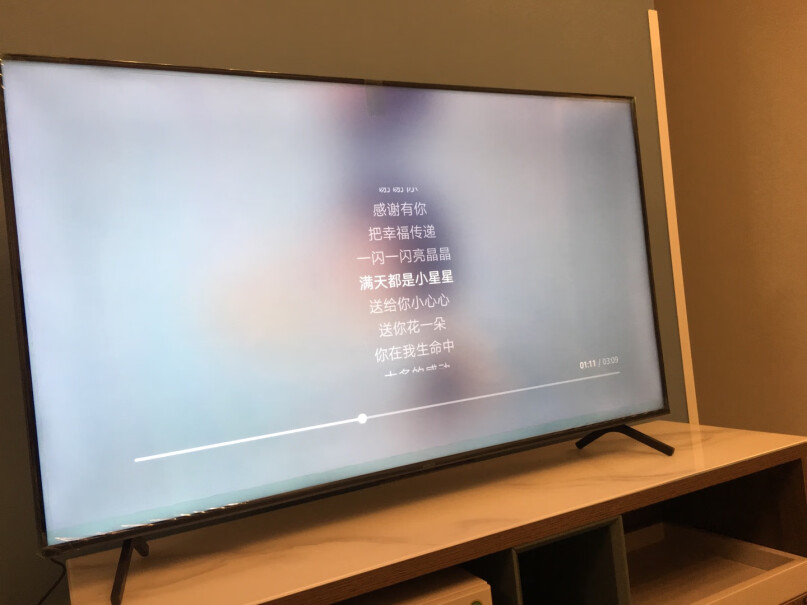 荣耀智慧屏X155英寸LOK-350看电视清晰吗？