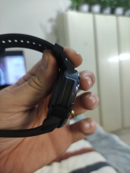 荣耀GS Pro手表可以离开手机，直接刷门禁卡吗？