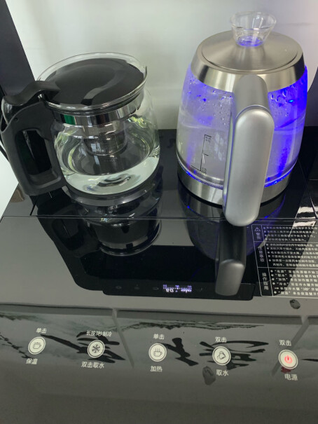 海尔智能茶吧机冰热家用全自动饮水机下置水桶自动上水台式多功能玻璃烧水壶，壶嘴破了怎么配？