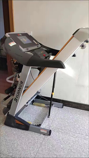 亿健跑步机家用静音走步机可折叠室内运动健身器材400多斤的能用吗？