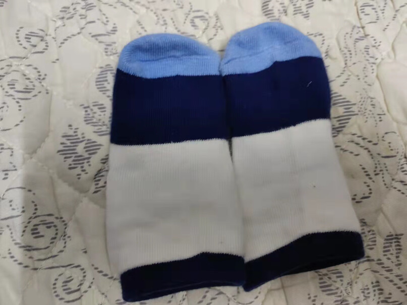 南极人婴儿袜子棉质宝宝袜子0-1-3岁新生儿袜子儿童地板袜请问s码能穿到5个月吗？