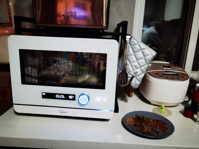 电烤箱美的家用台式蒸烤箱20L入手使用1个月感受揭露,使用感受大揭秘！