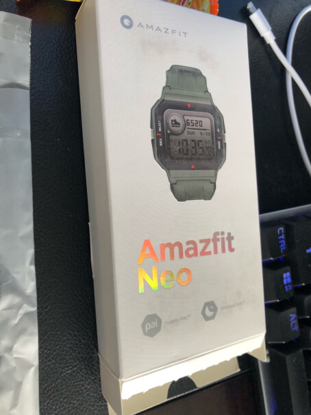 Amazfit 跃我 Neo 手表屏幕能常亮吗？