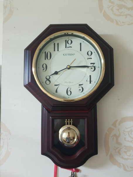 钟饰得美莱斯客厅挂钟哪个性价比高、质量更好,使用情况？