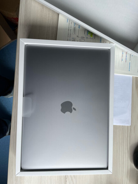 AppleMacBook这个电脑键盘上面会显示歌词嘛？