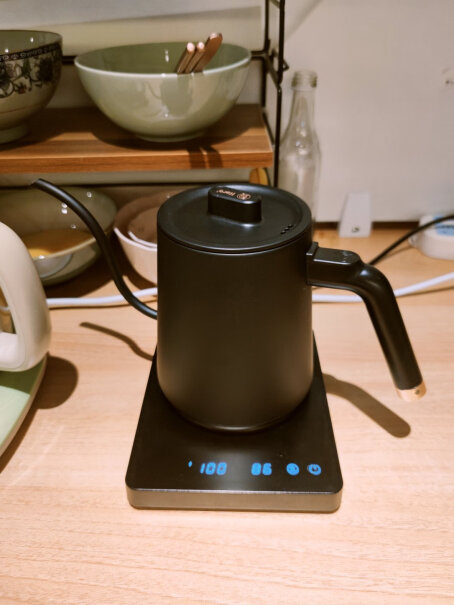 咖啡壶Hero无名温控电动手冲咖啡壶智能温控壶家用控温电热水壶图文爆料分析,优缺点大全？