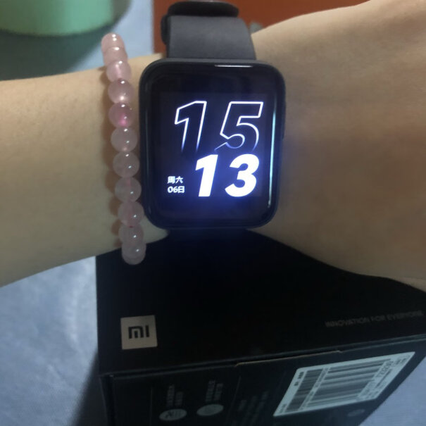 Redmi Watch 典黑智能手表买了的有没有，出现按键掉漆的现象？