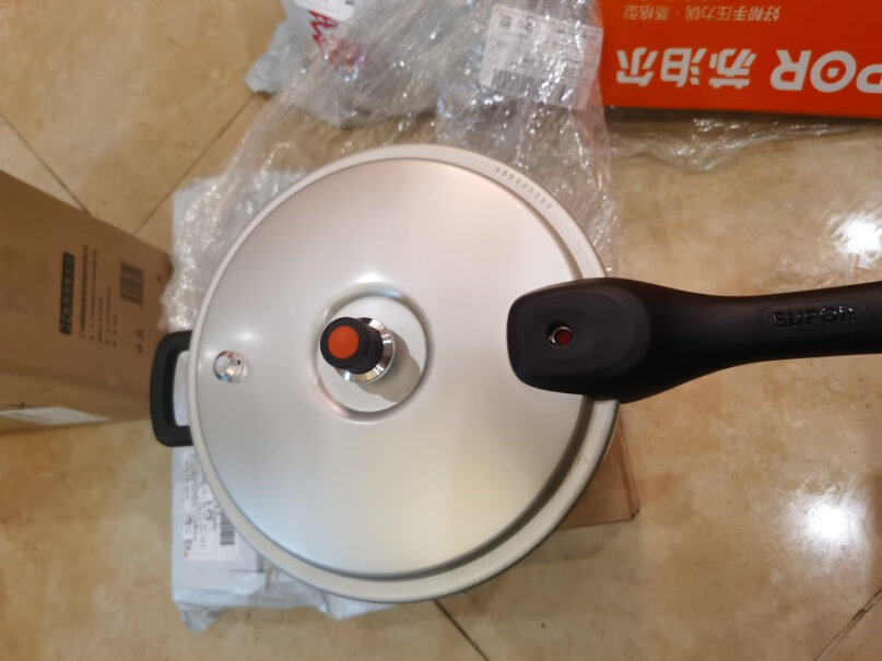 苏泊尔铝合金高压锅6.0L带蒸格YL229H2用来煮稀饭可以吗？用着怎么样？不锈钢的好还是铝锅好？