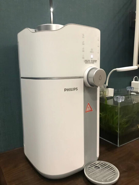 飞利浦水魔方PD50S净饮一体机家用加热净化器即热式饮水机有几个芯啊？