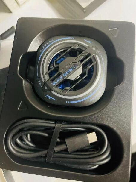 黑鲨磁吸手机散热器3Pro入手评测及功能介绍？