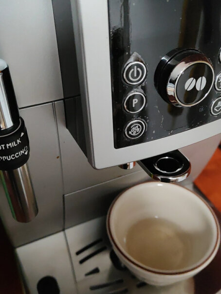 德龙咖啡机趣享系列半自动咖啡机为啥不出蒸汽，前边流出半杯，水后边的蒸汽哪有强度啊？