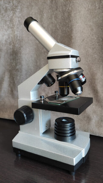 宝视德bresser这款显微镜是从德国整机进口的吗？