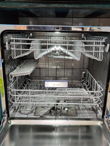 美的台式洗碗机高温除菌请问一下，电源线有多长？