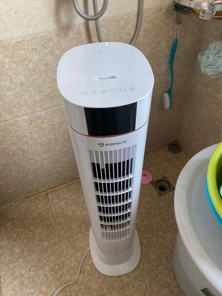 艾美特冷风扇空调扇加水后水流响声有点大，大家买的也这样吗？