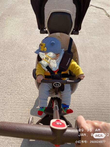 宝宝好溜娃神器遛娃手推车双向可坐可躺轻便折叠童车婴儿车V18焦糖奶茶评测哪款功能更好,小白必看！