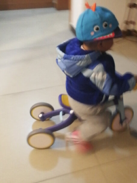 可优比儿童三轮车脚踏车宝宝童车1-6岁多功能便携多用车动感蓝亲们多少钱入手的？