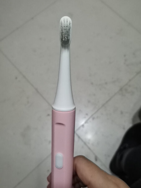 电动牙刷惠寻（HXUN电动牙刷值得买吗？评测哪一款功能更强大？