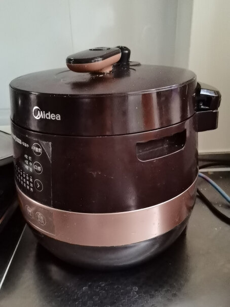 美的电压力锅双胆多功能压力煲和电饭煲有什么区别？