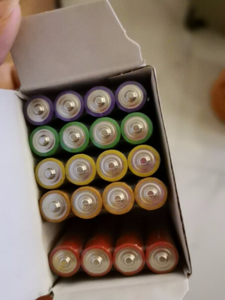 京东京造电池-充电器京造碱性彩虹电池 5号7号混装质量靠谱吗？真相揭秘实际情况！