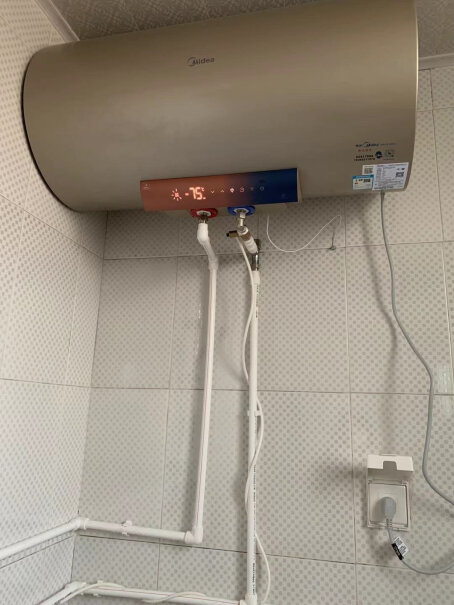 美的80升电热水器涡旋速热极速洗智能杀菌云管家节能可以安装到厨房吗？