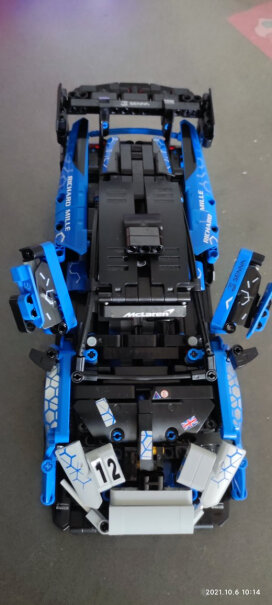 乐高LEGO积木机械系列专卖店会标明先后顺序 这款保时捷911拆开小包装上没有标明123不知道先从那包开始 你们的是不是这样？