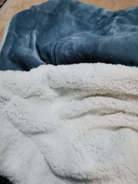 毛毯南极人NanJiren毛毯大家真实看法解读,哪个性价比高、质量更好？