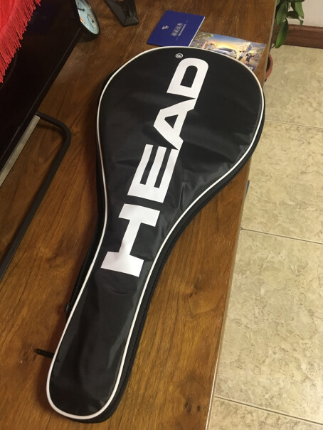 海德HEAD网球拍小德Attitude有带线自练球吗？