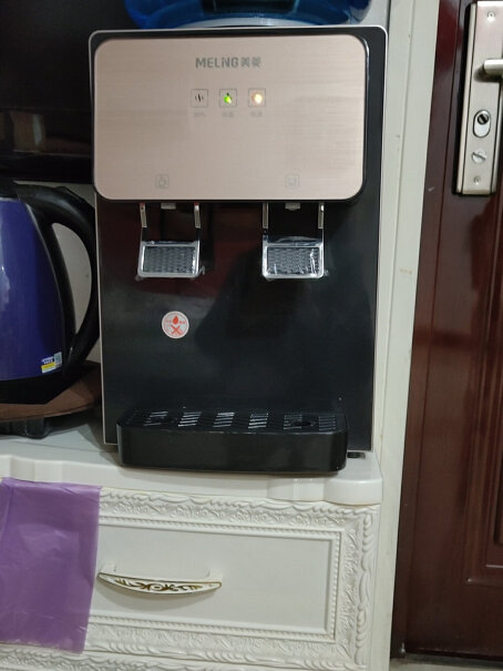 美菱饮水机带压缩机，可以制冷吗？