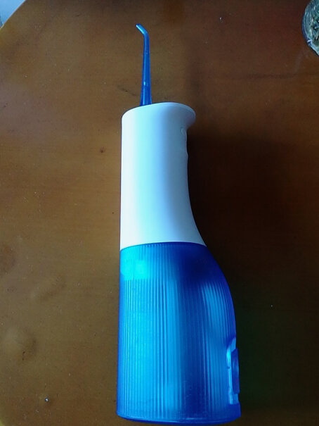 冲牙器素士W3冲牙器水牙线洗牙器洁牙器口腔清洁全身水洗便携使用感受大揭秘！评测好不好用？