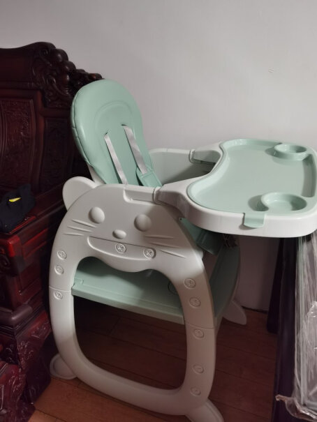 可优比宝宝餐椅多功能婴儿餐椅吃饭餐桌椅儿童学习书桌座椅学坐椅会很难清洗吗？