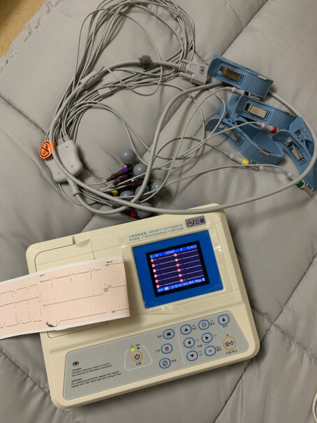 心电-血氧仪三锐科技心电图机医用ECG-3312单三六十二道十二导功能评测结果,评测解读该怎么选？