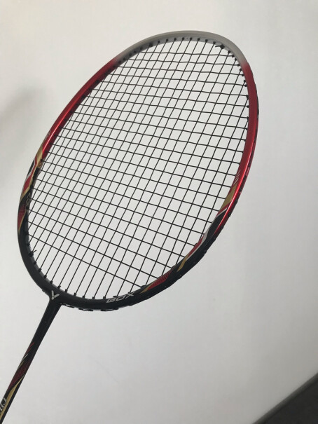 羽毛球拍威克多VICTOR胜利羽毛球拍单拍挑战者CHA-9500C对比哪款性价比更高,质量到底怎么样好不好？