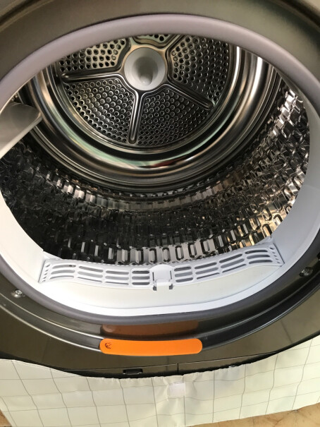 小天鹅洗烘套装热泵式烘干衣机+除菌变频洗衣机组合烘干后直接可穿吗？