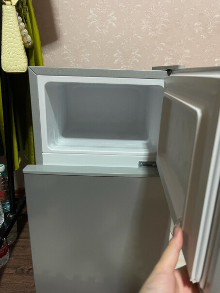 荣事达迷你冰箱小小型双门电冰箱家用宿舍冷冻冷藏节能买过的亲：省电吗？我想买？