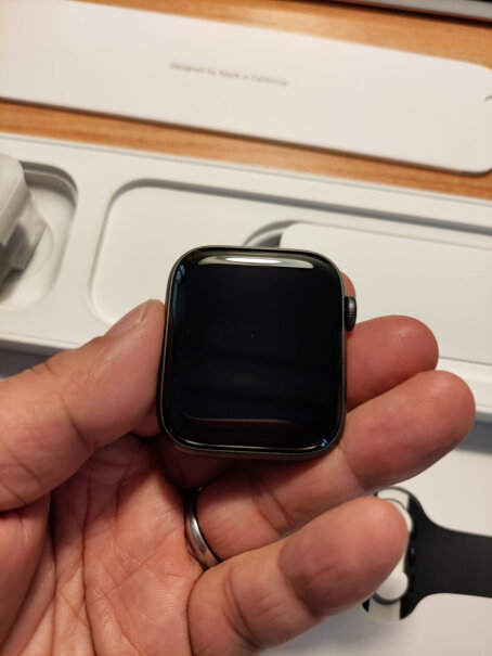 Apple Watch 6 GPS+蜂窝款 44mm深空灰色大家多少钱入手的？