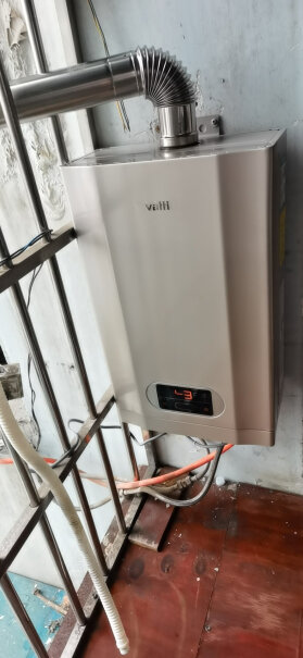 华帝13升燃气热水器天然气可以装在卫生间吗？