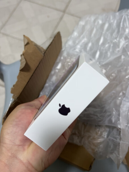 Apple手机iPhone14质量怎么样值不值得买？评测不看后悔！