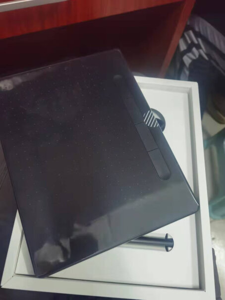 Wacom CTL-4100/K0手绘板能连手机吗？