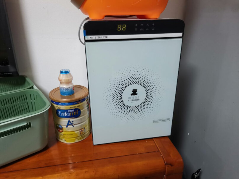 小白熊奶瓶消毒器带烘干器18.5L亲，这款暖买噐设置的温度是41度，暖奶噐的当前水温会上升到50多度，正常吗？