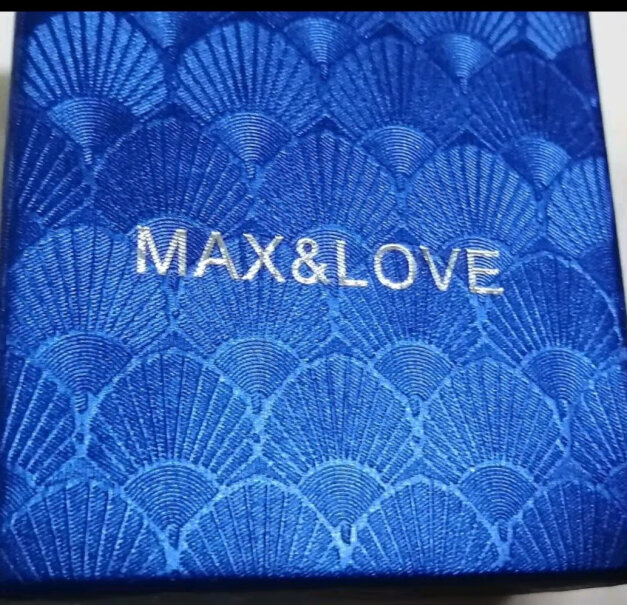 钻石项链MAX&LOVE四叶草吊坠时来运转生日礼物女友贝母评测值得买吗？使用良心测评分享。