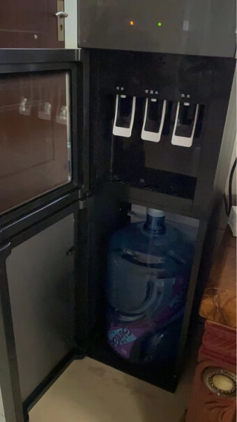 饮水机奥克斯饮水机下置式家用立式温热型性能评测,真实测评质量优劣！