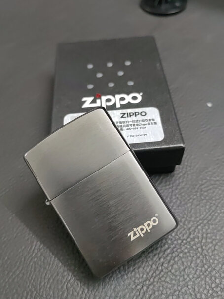 之宝Zippo打火机礼盒套装锻纱205TZ套装用这个打火机点烟，影不影响我开保时捷？