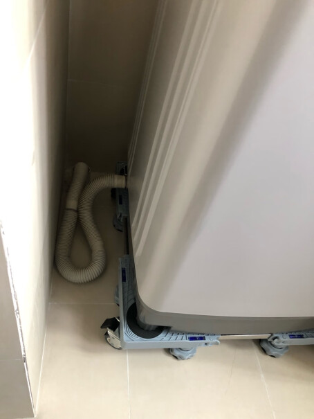 MS洗衣机底座美的三开门冰箱能用吗？