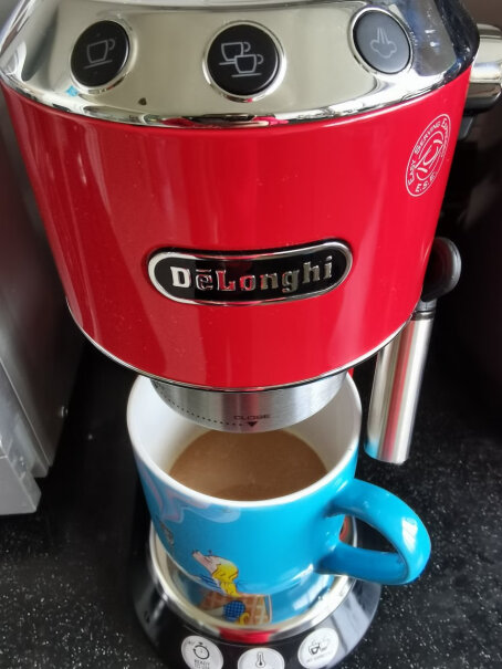 德龙咖啡机半自动咖啡机咖啡渣黏糊糊的吗？
