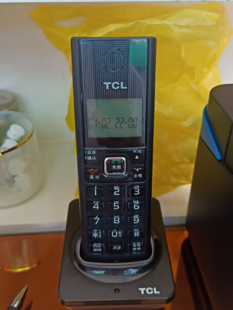 TCL无绳电话机请问座机能挂墙上吗？